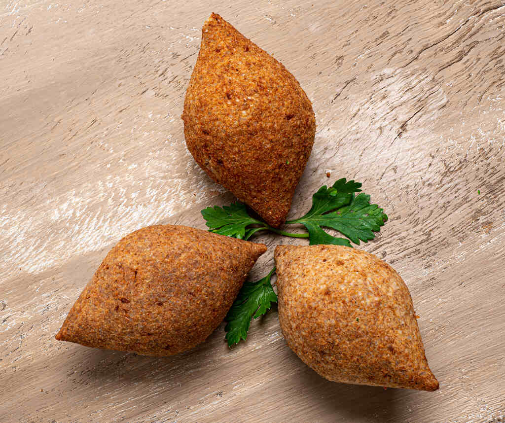 comida arabe: quibe