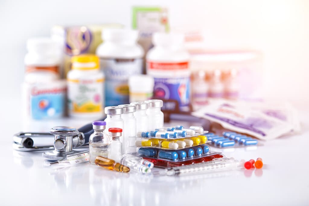 medicamentos de referência, genéricos e similares