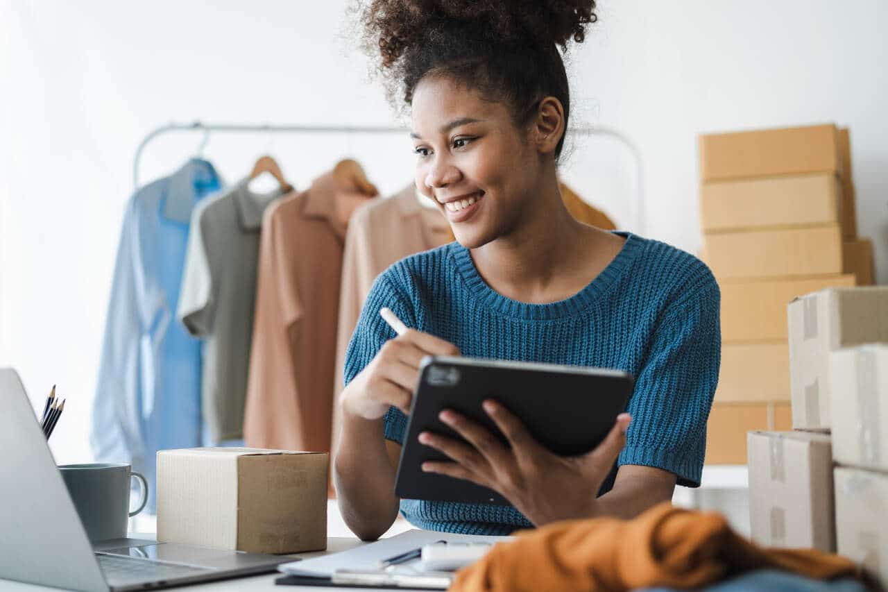 diferença entre e-commerce próprio e marketplace