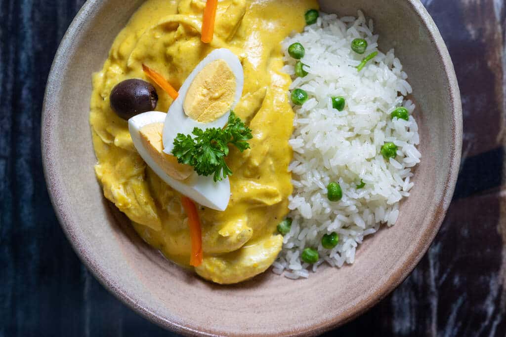 comidas do peru: aji de gallina