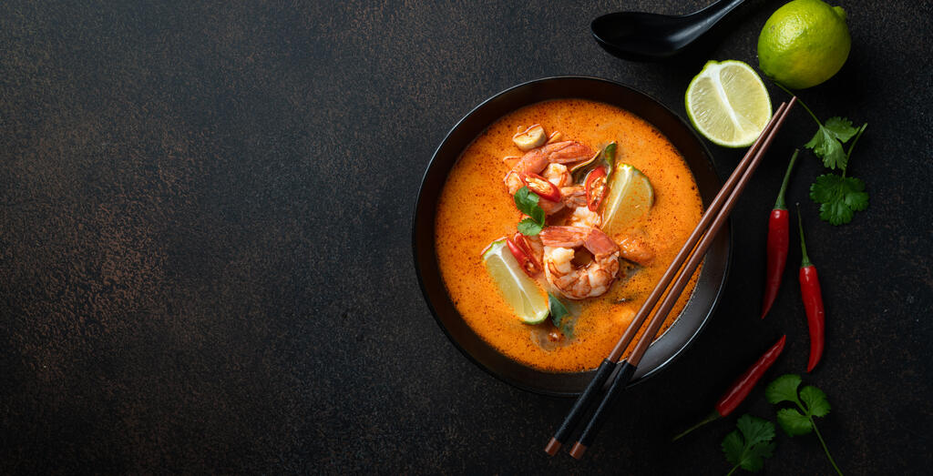 comida tailandesa: tom yum